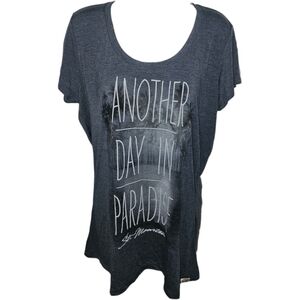 NWT Cariloha  Crazy Soft Bamboo "Another Day In Paradise" St. Martin Top